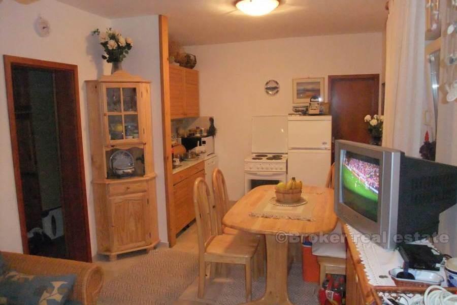 L'île de Brac - Appartement à deux chambres avec jardin