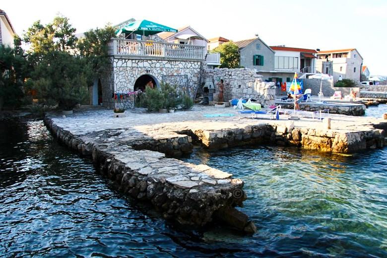 Island of Murter - House by the sea on 2 floors