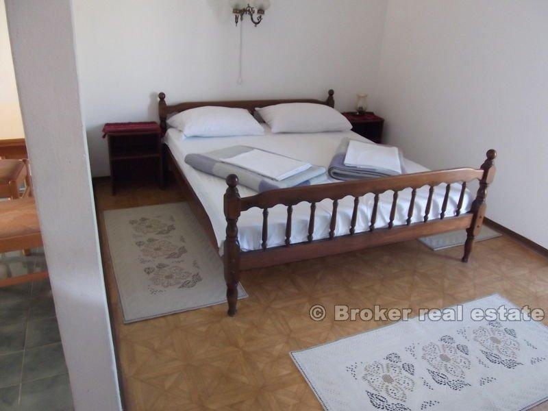 Sibenik area - House with 9 apartments 50 meters from sea
