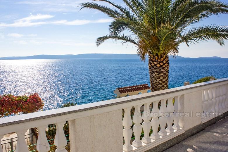 Wyspa Ciovo - Dom przy morzu na 3 piętrach