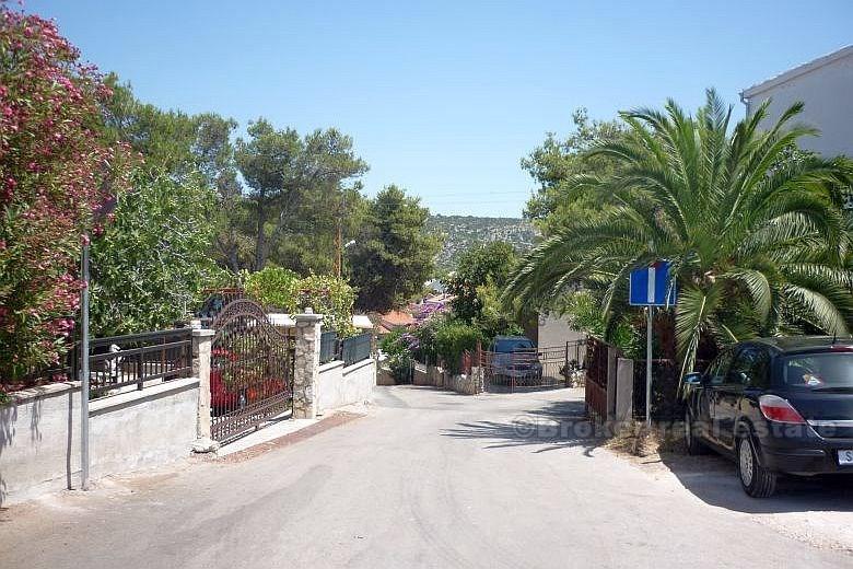 Rogoznica - Dom z apartamentami w centrum miasta