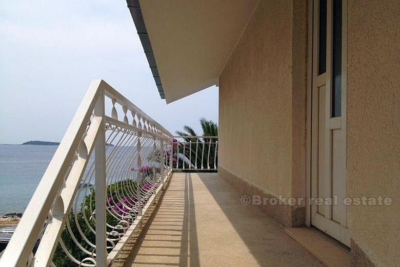 Rogoznica - dvojna kuća uz more