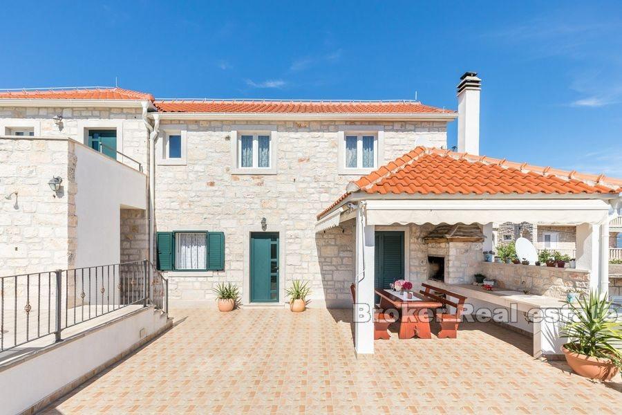 Øya Brac - Hus på 2 etasjer