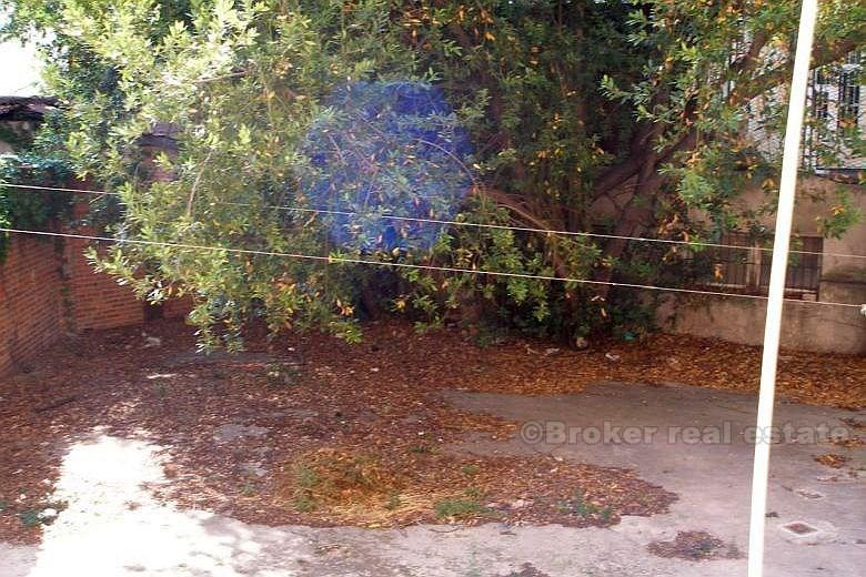 Split - Leilighet på 105 m2 i første etasje