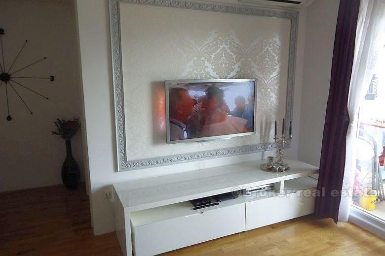 Solin - Newly renovated apartment