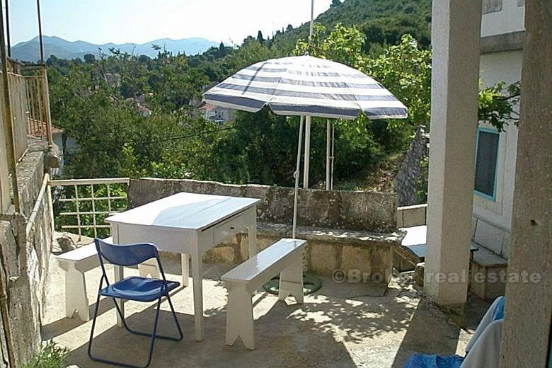 Wyspa Korcula - Odnowiony dom z widokiem na morze