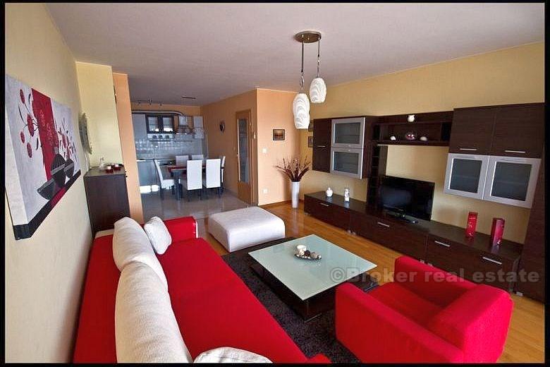 Split - Lijepi stan od 82m2
