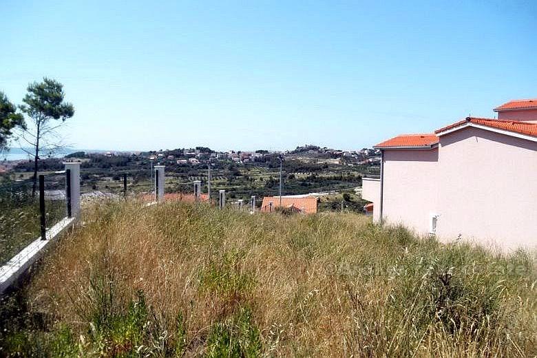 Blízko Split - Dom 388,52 m2 na 4 podlažiach