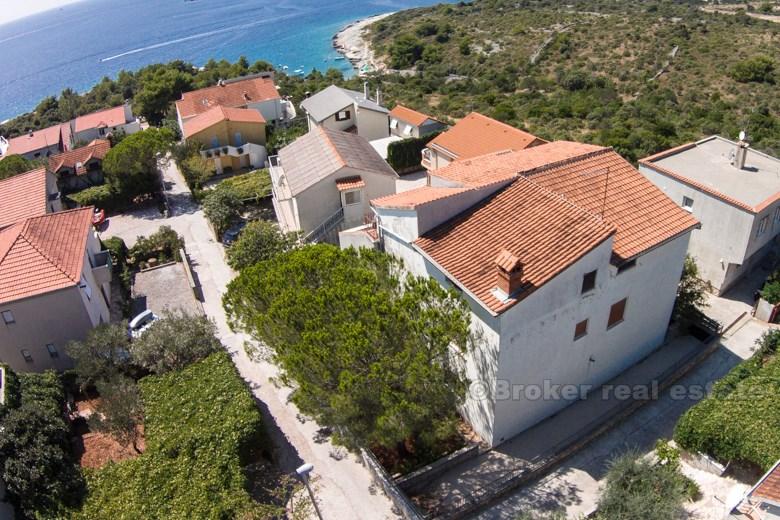 Rogoznica, belle maison spacieuse