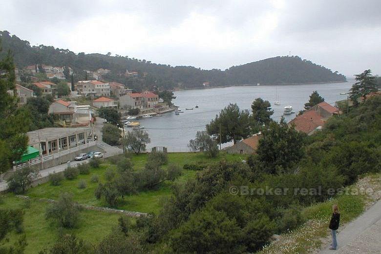Île de Korcula - Demi maison construite à proximité de la mer
