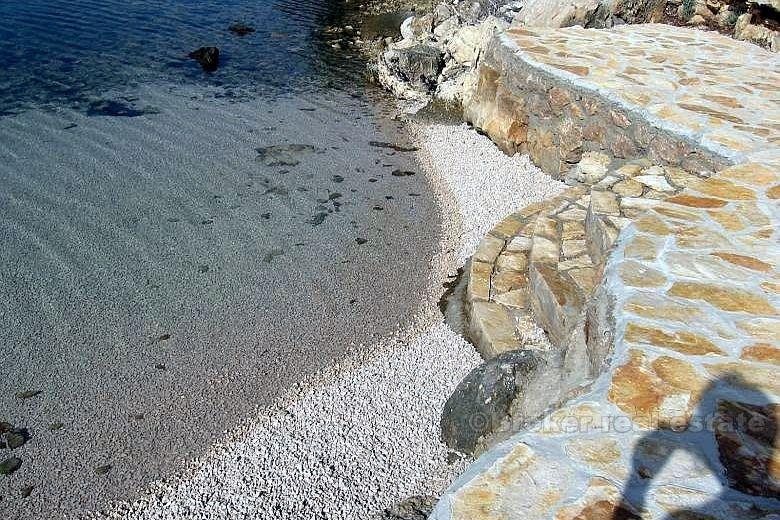 Nær Zadar - Hus ved sjøen med 3 leiligheter