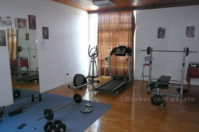 Ploce - Hotel nad morzem z 46 pokoi