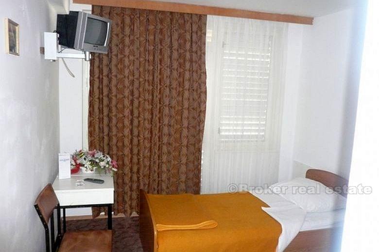 Ploce - Hotel nad morzem z 46 pokoi