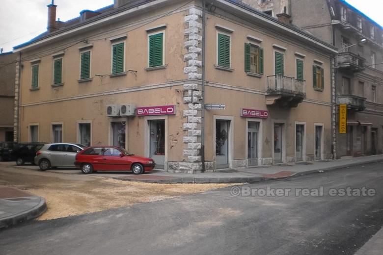 Knin - Duży dom na 500 m2 w centrum