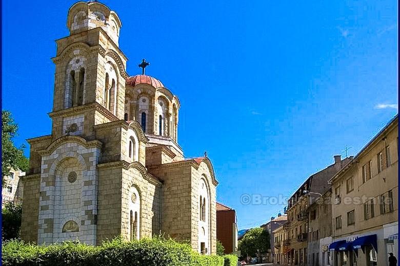 Knin - Duży dom na 500 m2 w centrum