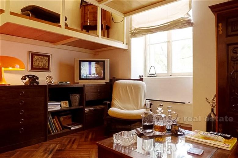 Split by - Leilighet nær sentrum