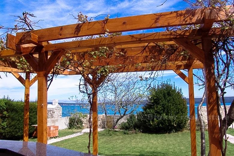 Island of Pasman - Semi-detached house by the sea