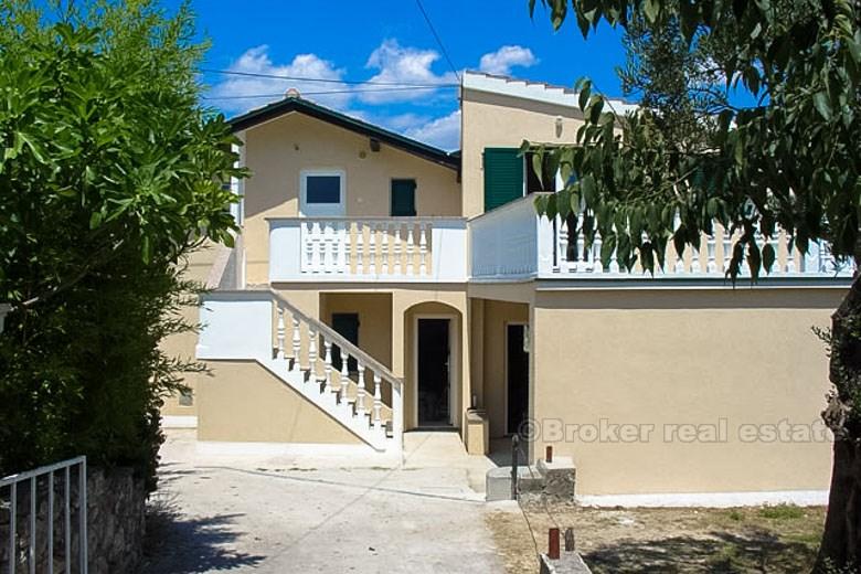 Island of Pasman - Semi-detached house by the sea