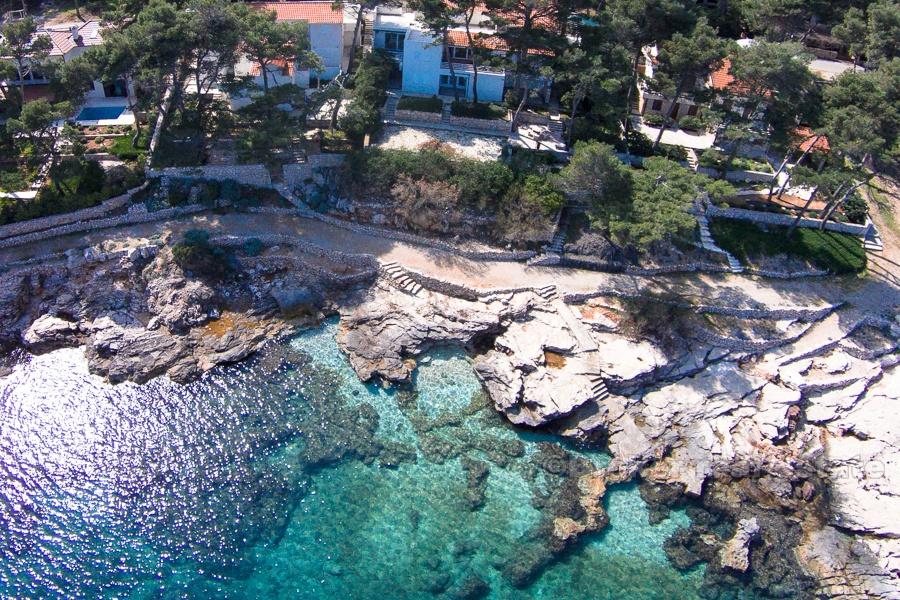 Île de Hvar, appartement d'une chambre dans la première rangée de la mer