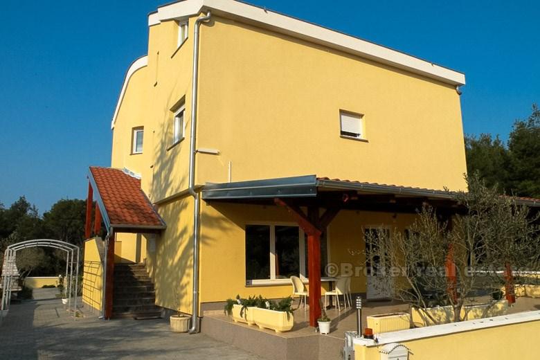 près de Zadar - Villa / mini-hôtel