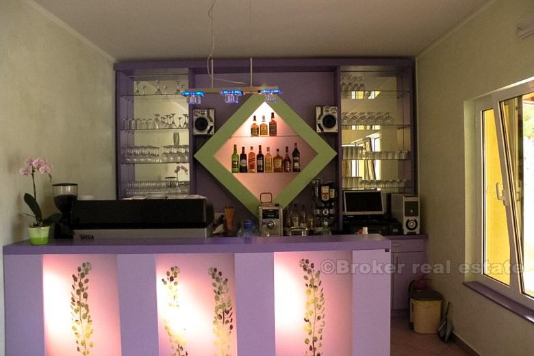 Возле Задара ─ вилла/мини-отель