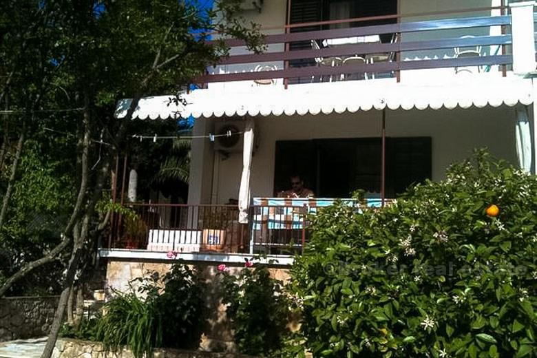 wyspa Ciovo - dom rodzinny