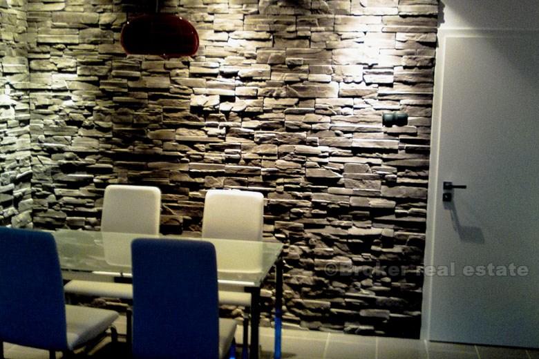 Ostrov Vis - dvou-ložnicové apartmá