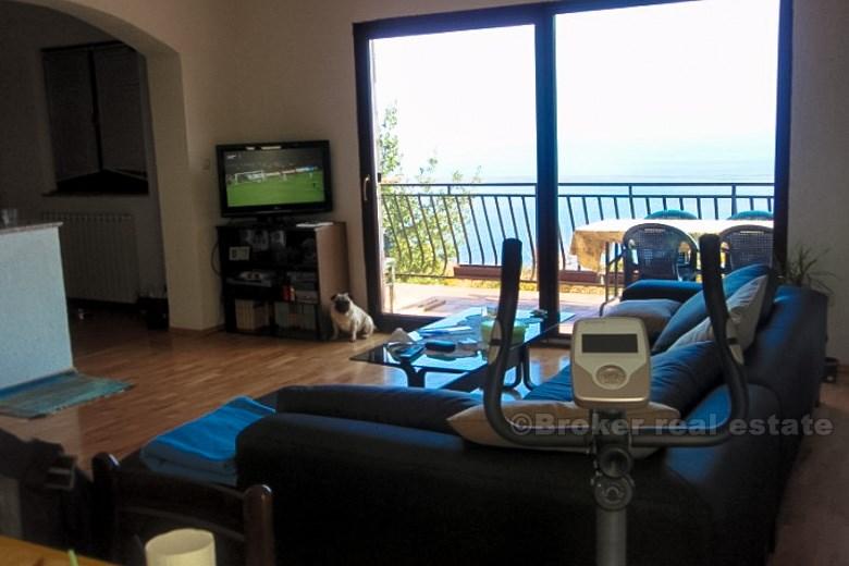 øya Ugljan - Familie huset