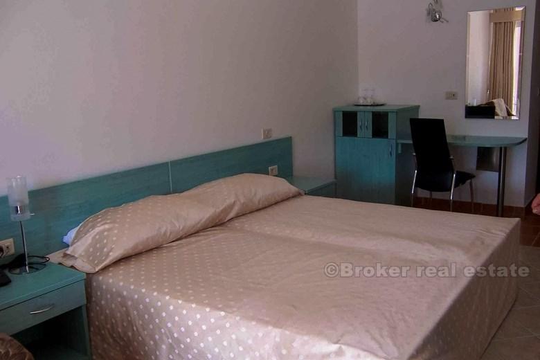 Novi Vinodolski - Hotel s výhledem na moře