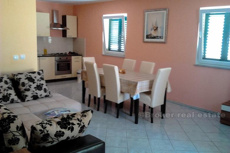 Otok Brač - Apartman sa 2 sobe s pogledom na more