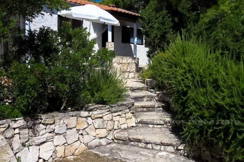 Ostrov Vis romantický patrový dům