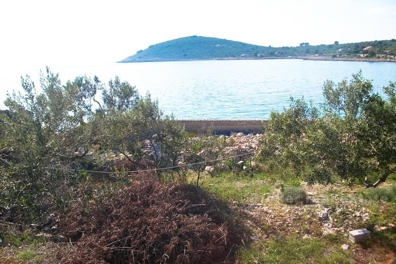 Drvenik Mali - Newly built house on a plot of 750 m2