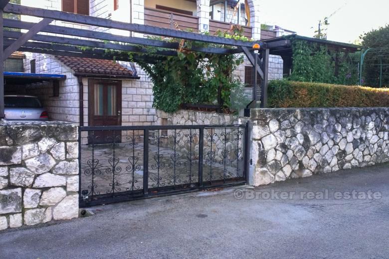 Wyspa Brac - Dom na 2 piętrach