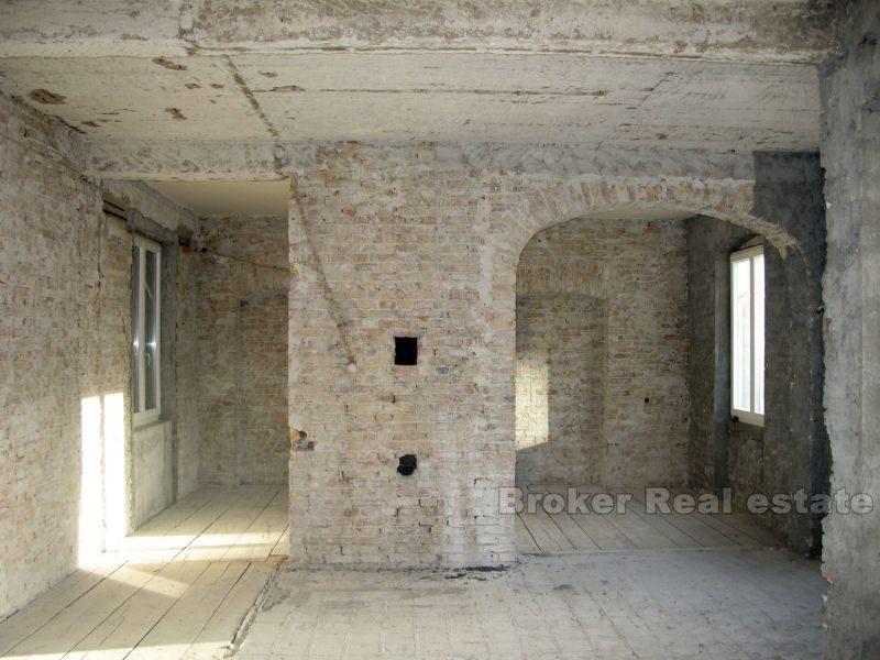 Split - Propriété exclusive de 247 m2