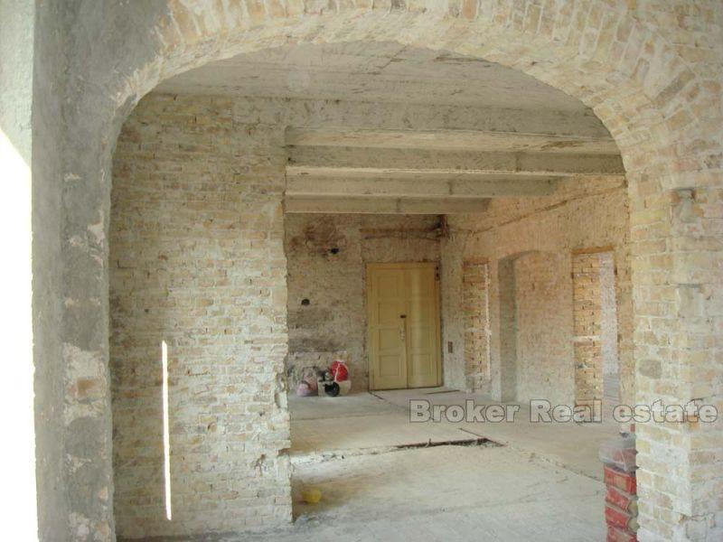 Split - Propriété exclusive de 247 m2