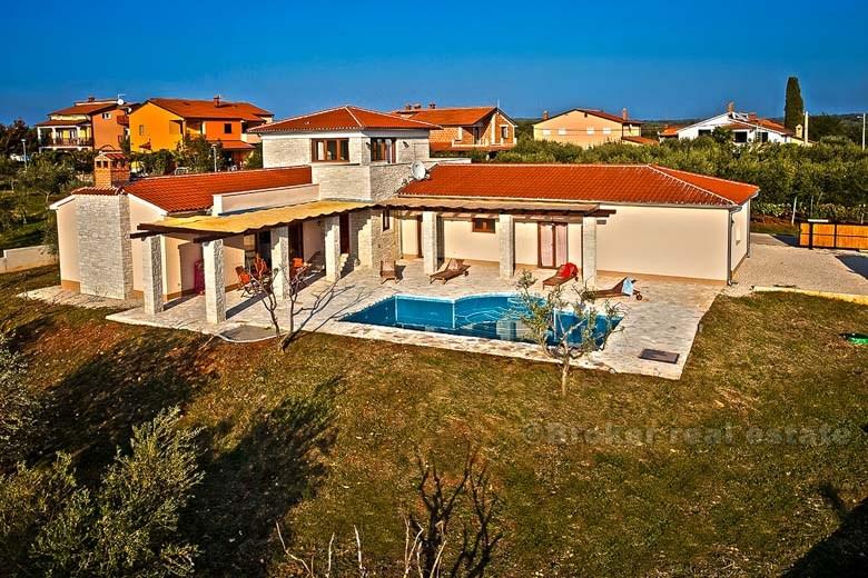 nära Umag - vackra villa