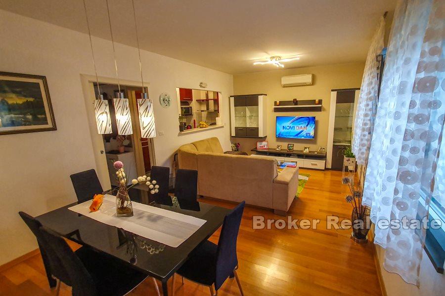 Split - Žnjan - Apartment mit einem Schlafzimmer