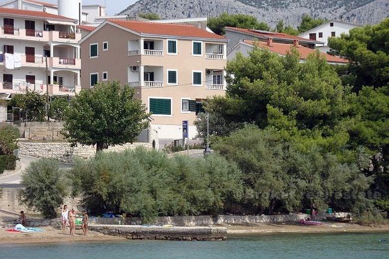 neďaleko Omiš - Dom