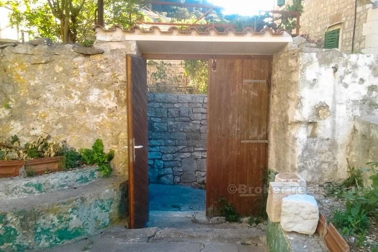 ostrov Brač starého stredomorského doma