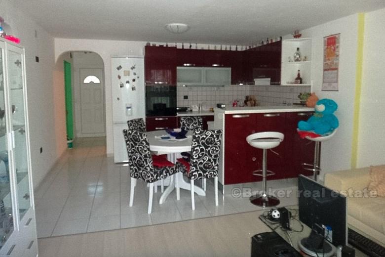 Split, renovated two-bedroom apartment!