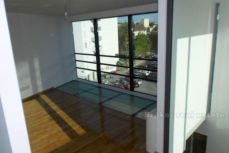 Split - Duplex penthouse