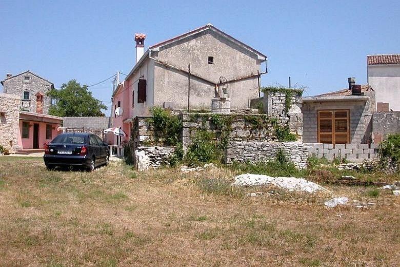 20 km de Pula - Maison