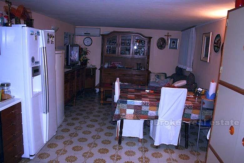 île de Ciovo, maison