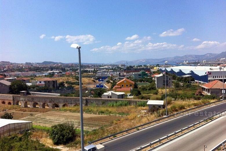 Spazio per uffici nella zona industriale