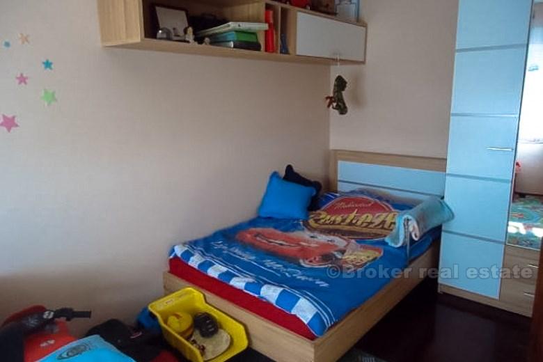 Kastel Gomilica, two-bedroom apartment