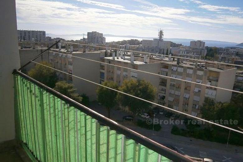 Split, to-roms leilighet