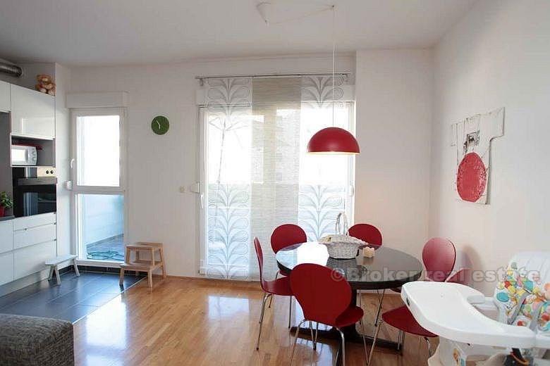 Split, to-roms leilighet