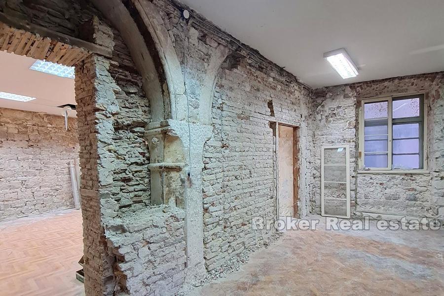 Split, espace appartement / bureau dans le centre-ville