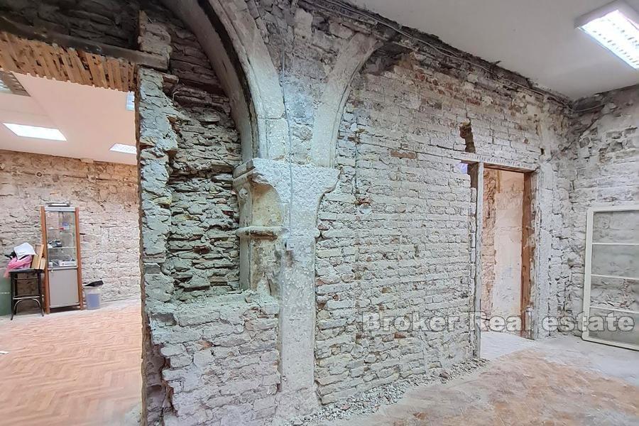 Split, espace appartement / bureau dans le centre-ville