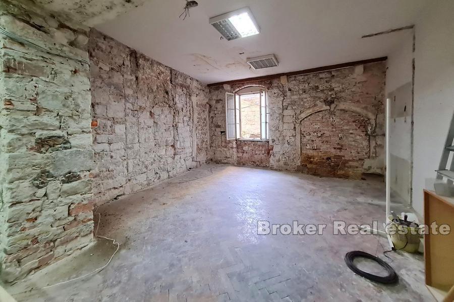 Split, leilighet / kontorlokaler i sentrum